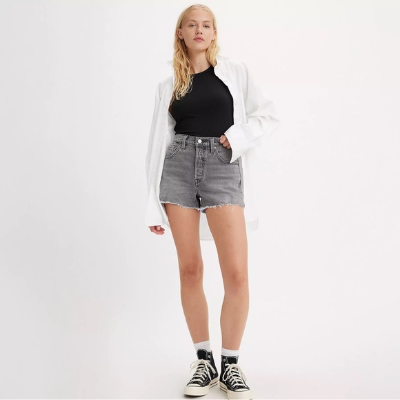 LEVIS 501 ORIGINAL FIT HIGH RISE WOMEN'S SHORTS [25] BLACK - Picture 2 of 5